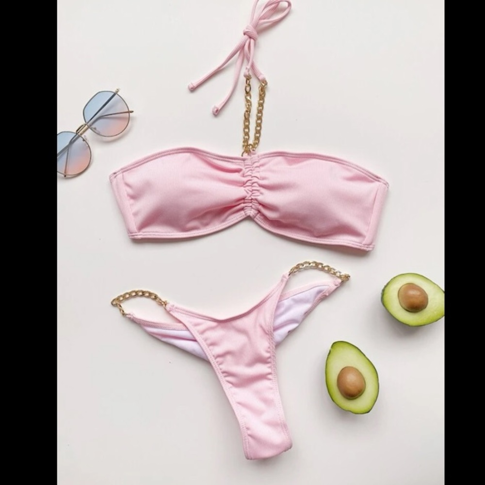 Chain Ruched Halter Bikini Swimsuit👙🌟 - Picture 4 of 7